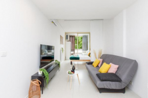 Cozy Home YourHostHelper